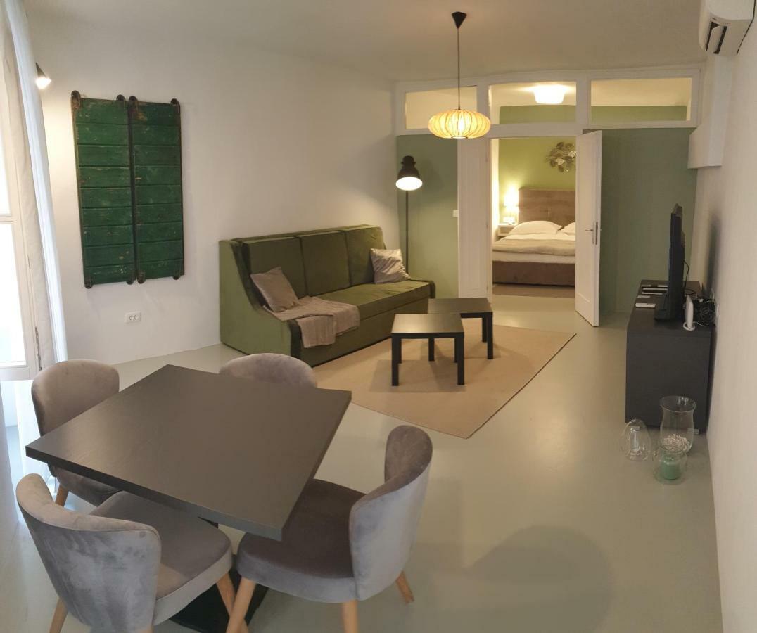 Apartment Adriatico Eterno 1 Ровин Екстериор снимка