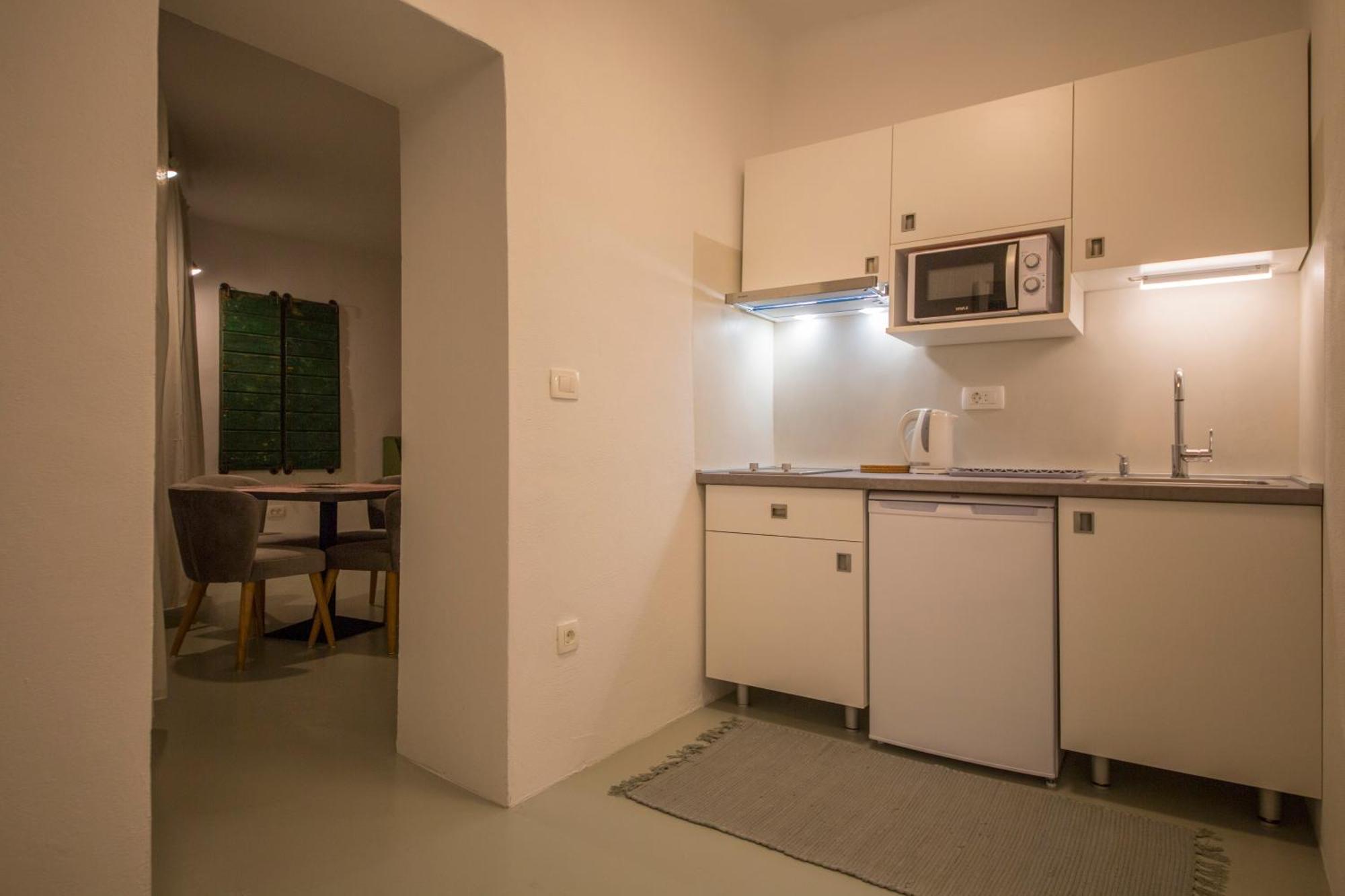 Apartment Adriatico Eterno 1 Ровин Екстериор снимка